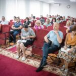 Сьогодні, 05 липня 2021 року, у залі засідань міської ради під керівництвом Балаклійського міського голови Івана Столбового відбулась щотижнева апаратна нарада.
