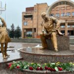 Відбулося покладання квітів з нагоди Дня Гідності і Свободи