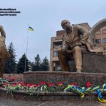 Відбулось покладання квітів