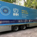 Мобільна бригада «Годуємо Україну. Смак українського Криму» нагодує гарячими обідами мешканців міста Балаклія.