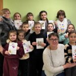 Святкова зустріч маленьких читайликів і «Бібліотеки з рюкзачка» у с. Вербівка