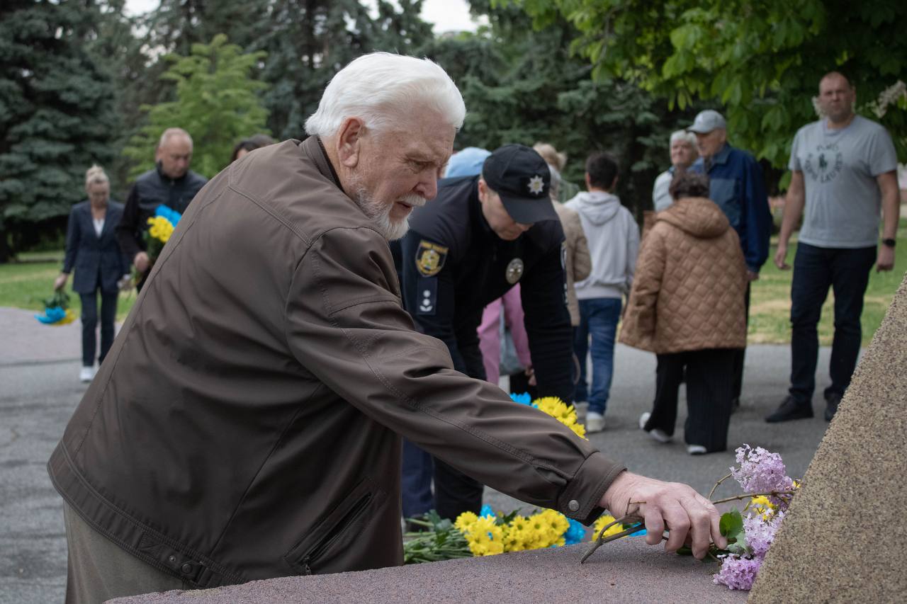 8 травня — день, коли тиша говорить голосніше за слова…