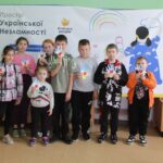 В Борщівському сільському клубі пройшла творча година до Дня Героїв України