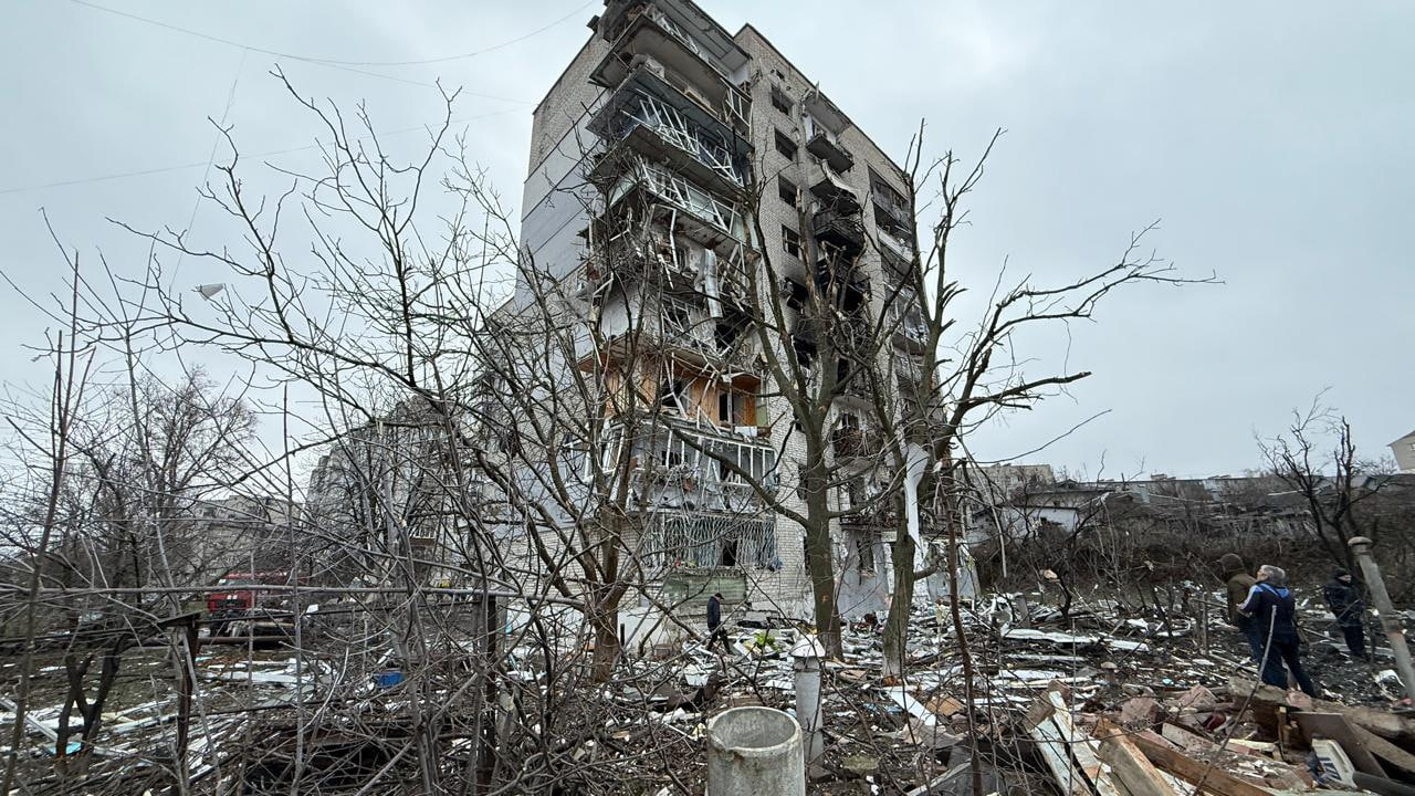 Шановні мешканці постраждалих будинків 17.11.2025 за адресами: