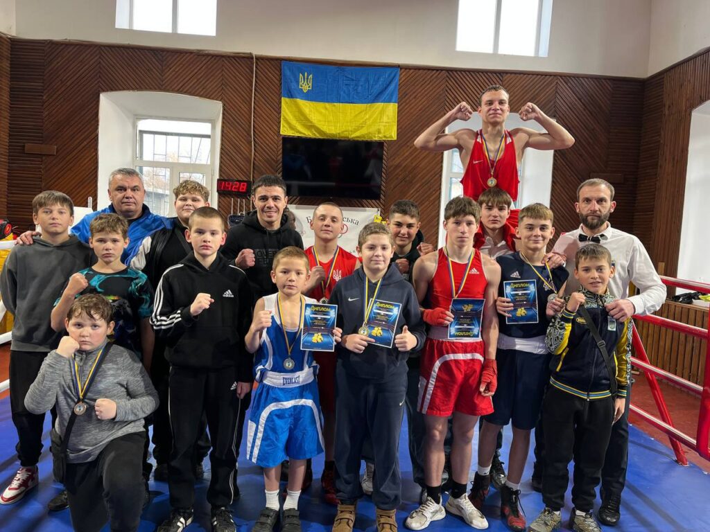 26 листопада у Балаклії відбувся відкритий турнір ДЮСШ з боксу, присвячений Дню захисту дітей
