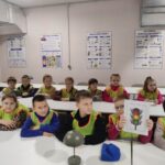 Безпека на дорозі — запорука життя: тематичний захід у Балаклійському ліцеї №1