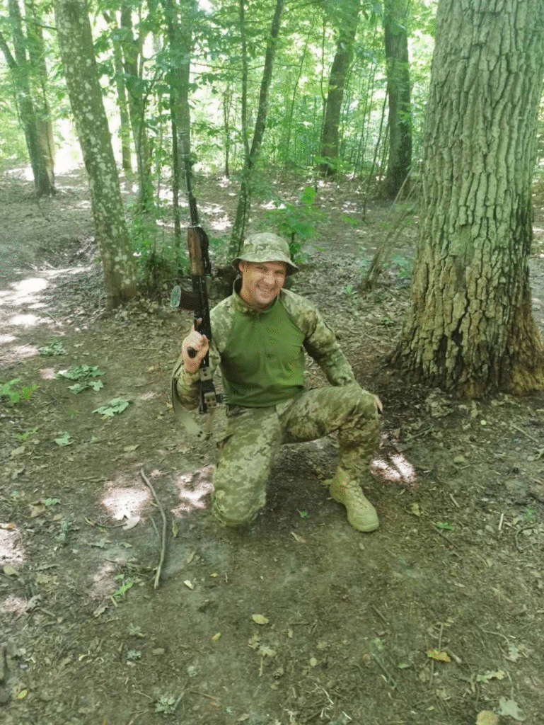 Сьогодні, 08 грудня 2025 року, Балаклійська громада провела у засвіти Героя — Глушака Дениса Ігоровича