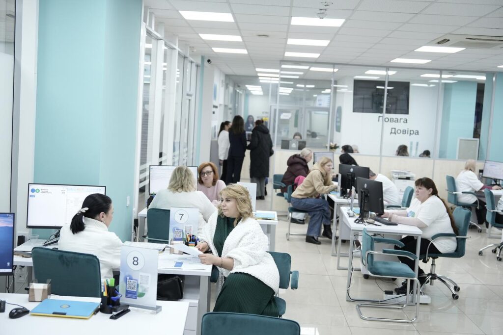 Леся Карнаух: 41 тисяча консультацій за 4 місяці роботи Офісів податкових консультантів, а відтепер записатись до них можна і онлайн