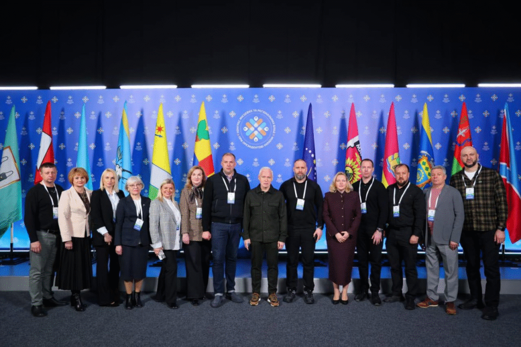 Діалог держави та громад: Начальник Балаклійської МВА на засіданні Конгресу при Президентові України