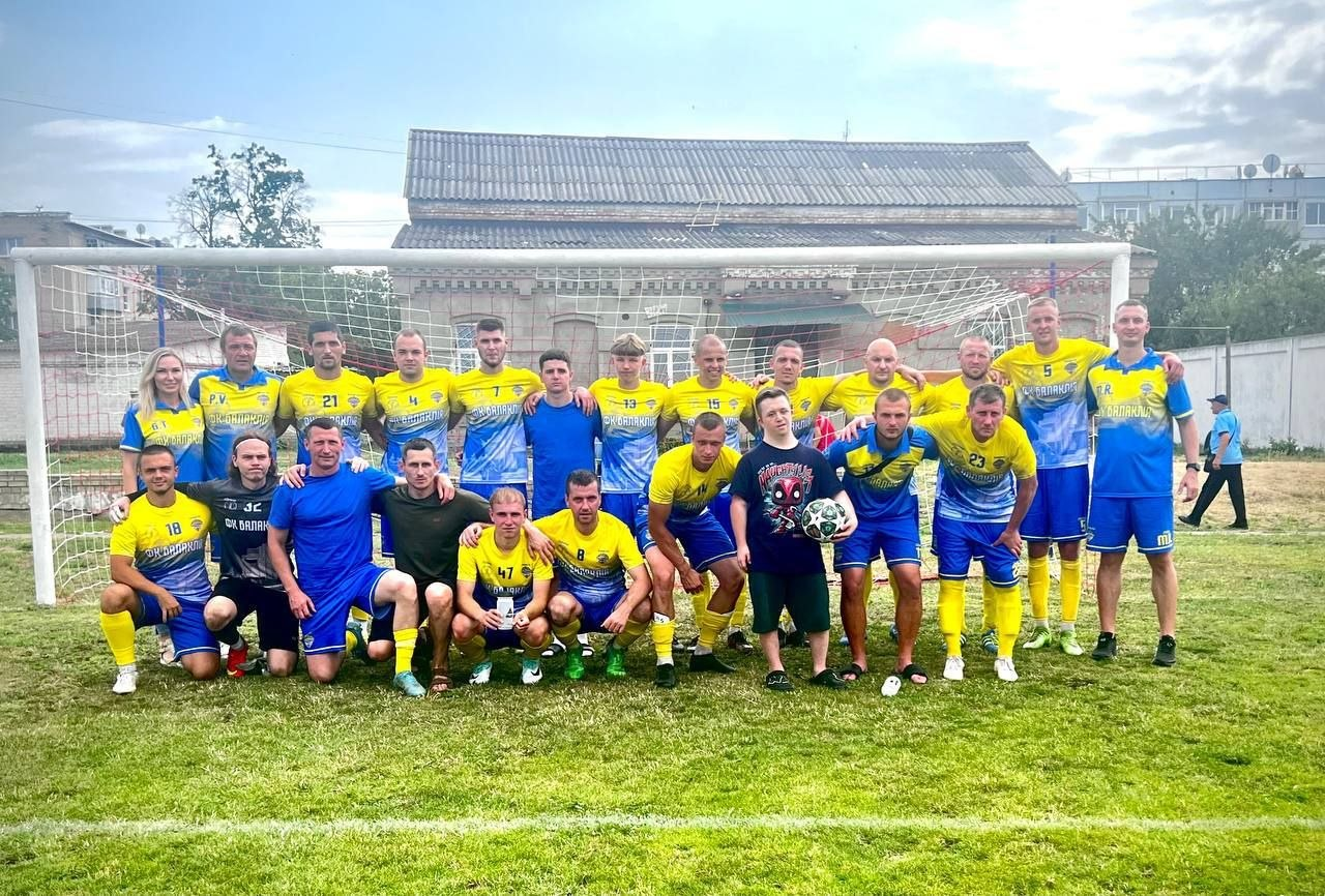 Футбол, що єднає: сила команди в непрості часи