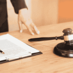 Навіщо потерпілим у кримінальному провадженні адвокат і хто може отримати його послуги безкоштовно