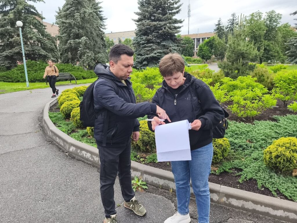 У Балаклійській громаді стартувало важливе вуличне опитування