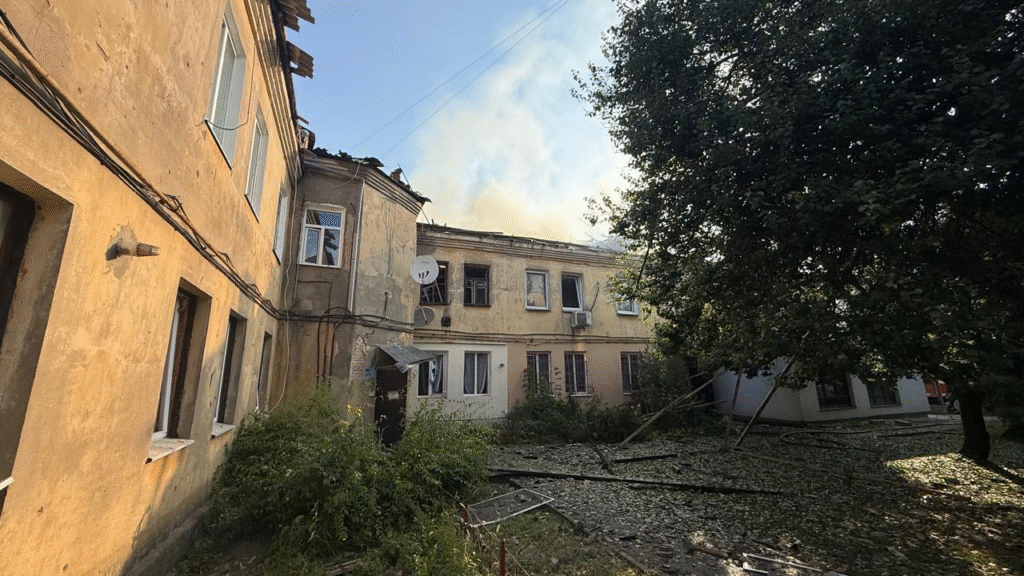 У місті Балаклія завдано удару по центральному мікрорайону.