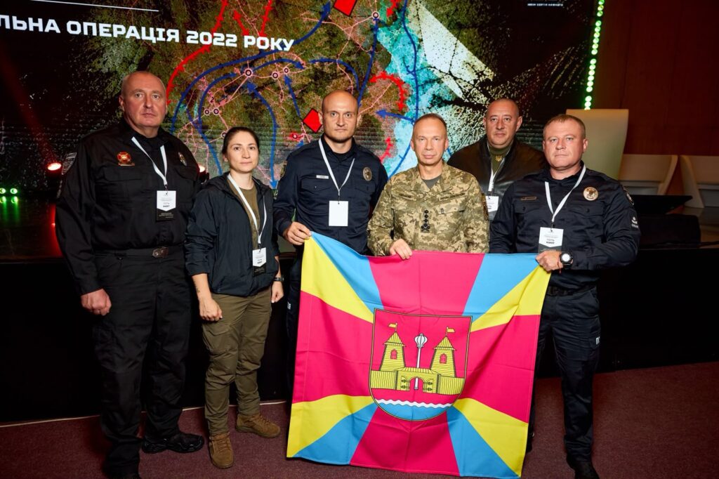 До річниці деокупації Харківщини у Києві презентували воєнно-історичний нарис «Харківська наступальна операція 2022 року».
