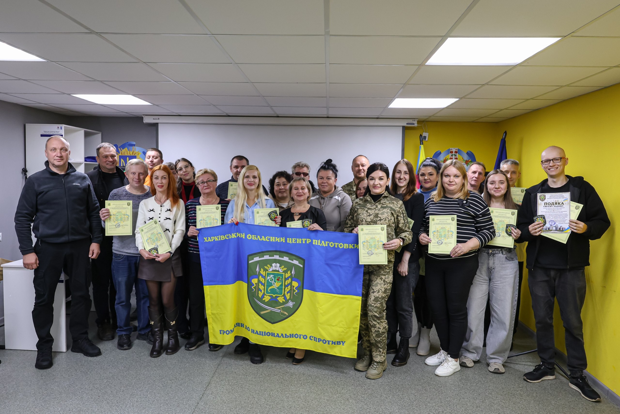 У Балаклійській громаді відбувся урочистий випуск чергової групи слухачів, які успішно завершили 108-годинний курс підготовки до національного спротиву